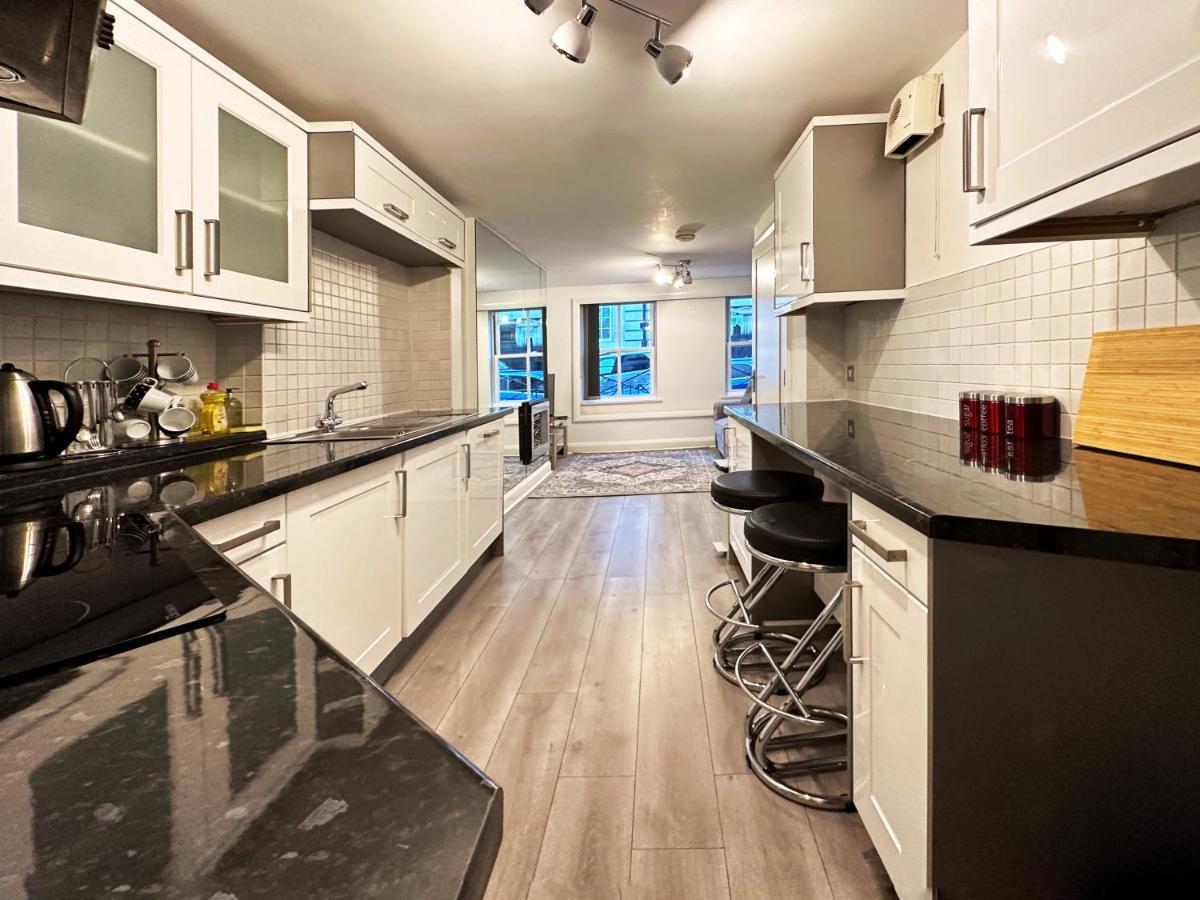 Chic Apartment In Mayfair Londyn Zewnętrze zdjęcie