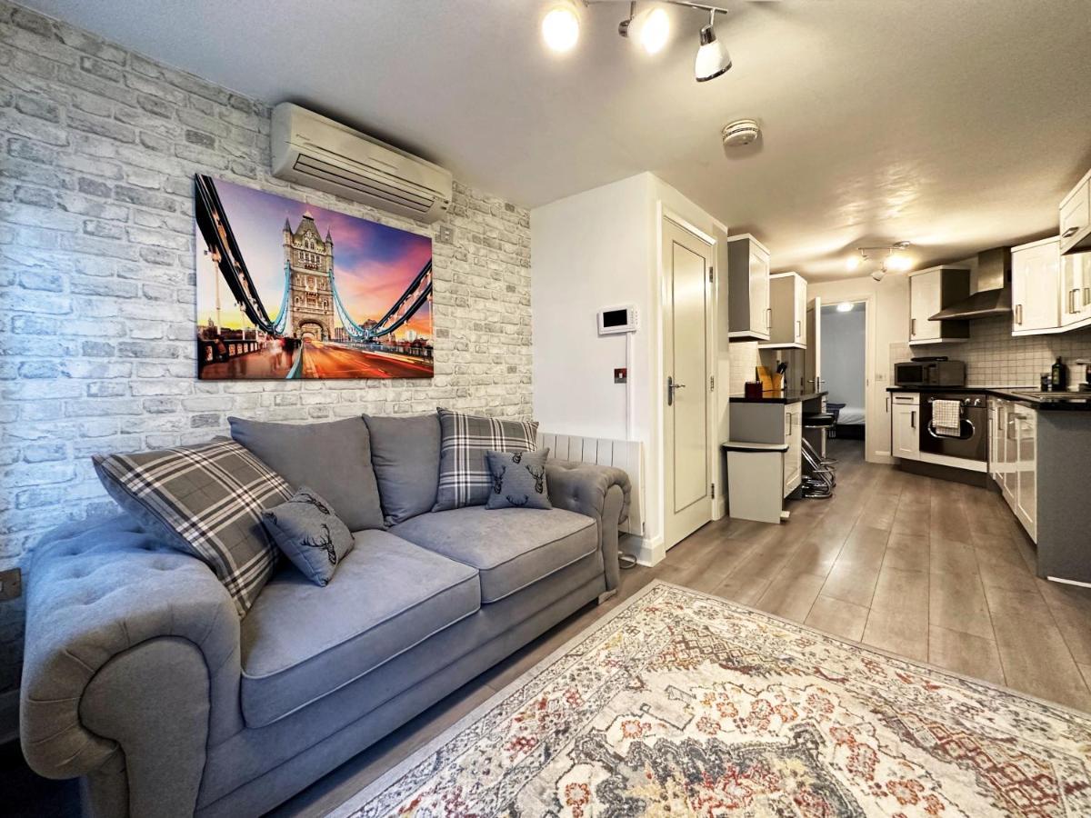 Chic Apartment In Mayfair Londyn Zewnętrze zdjęcie